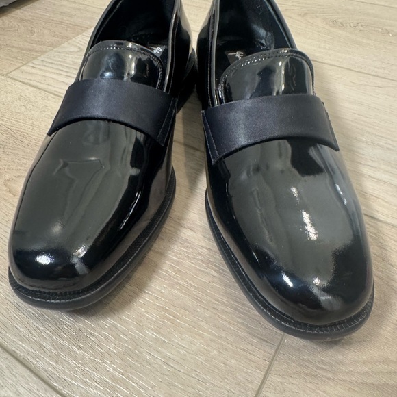 John W Nordstrom Black Patent Leather main image 11